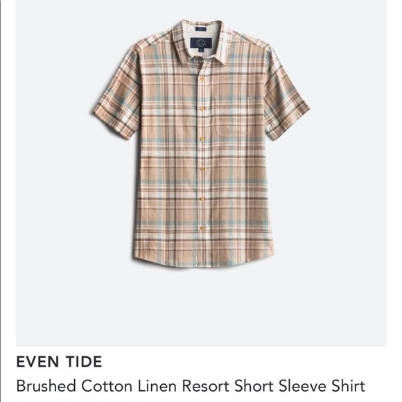 Other - Men’s short sleeve large plaid shirt button